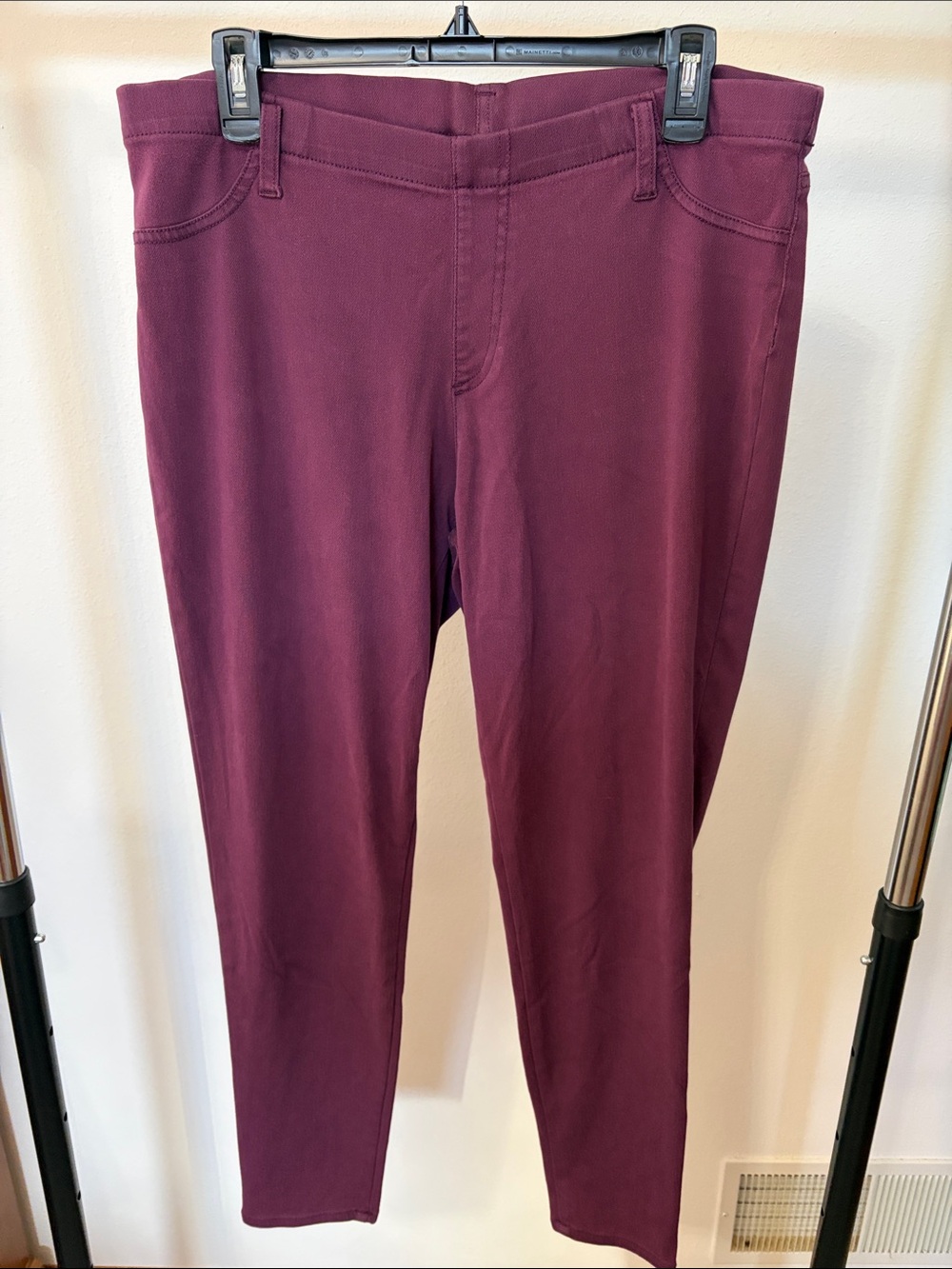NEW listing XL Faded Glory jeggings
